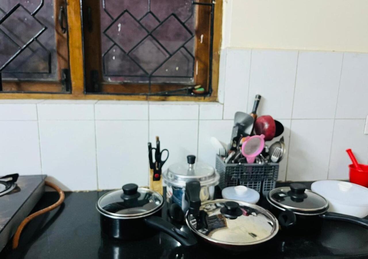 Best Individual Home Stay Near Apollo Jubilee Hills Hyderabad Eksteriør bilde