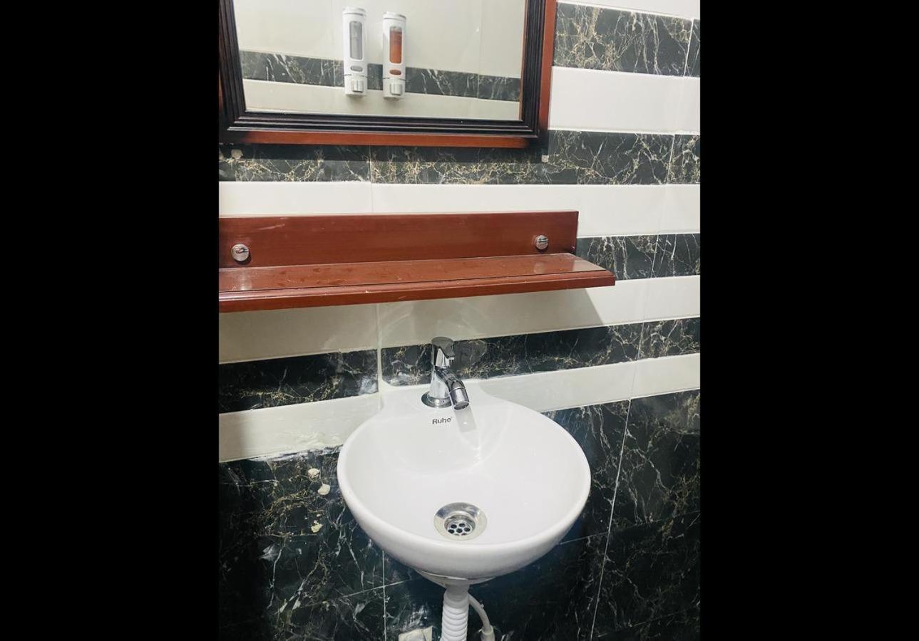 Best Individual Home Stay Near Apollo Jubilee Hills Hyderabad Eksteriør bilde